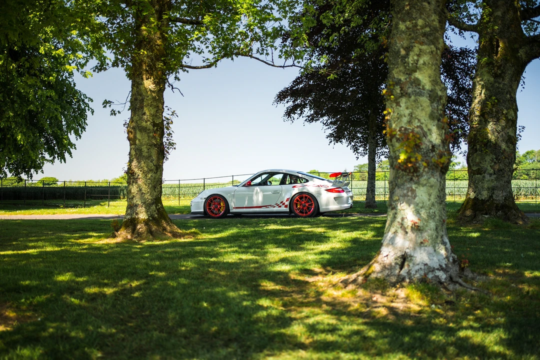 2010 Porsche 997 GT3 RS - Image 30 of 31