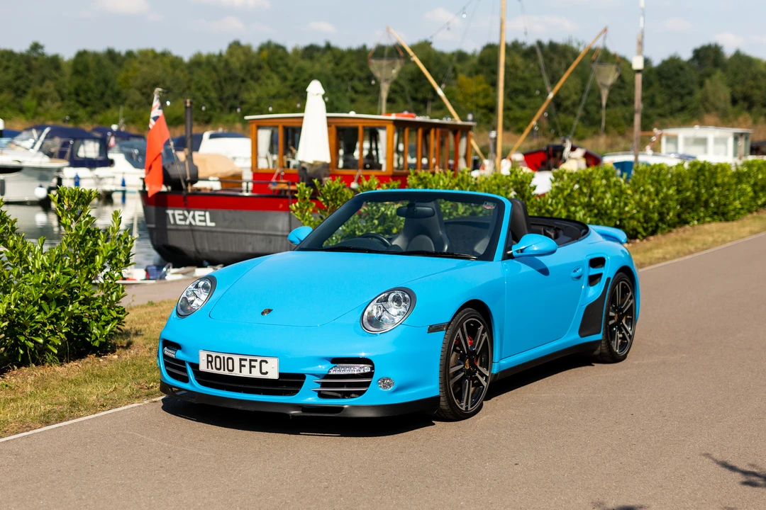 2010 Porsche 997 Turbo - Image 4 of 31