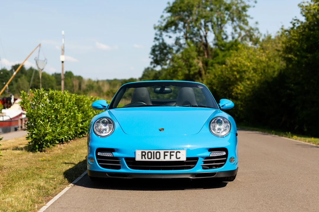 2010 Porsche 997 Turbo - Image 8 of 31