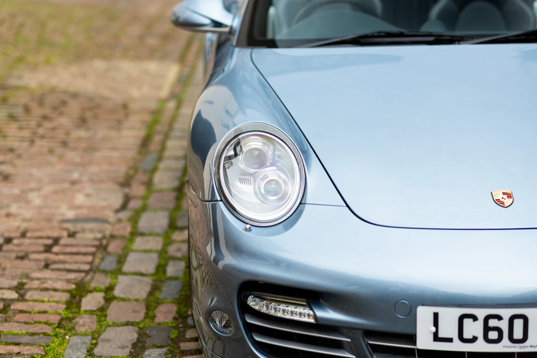 2010 Porsche 997 Carrera - Image 30 of 31