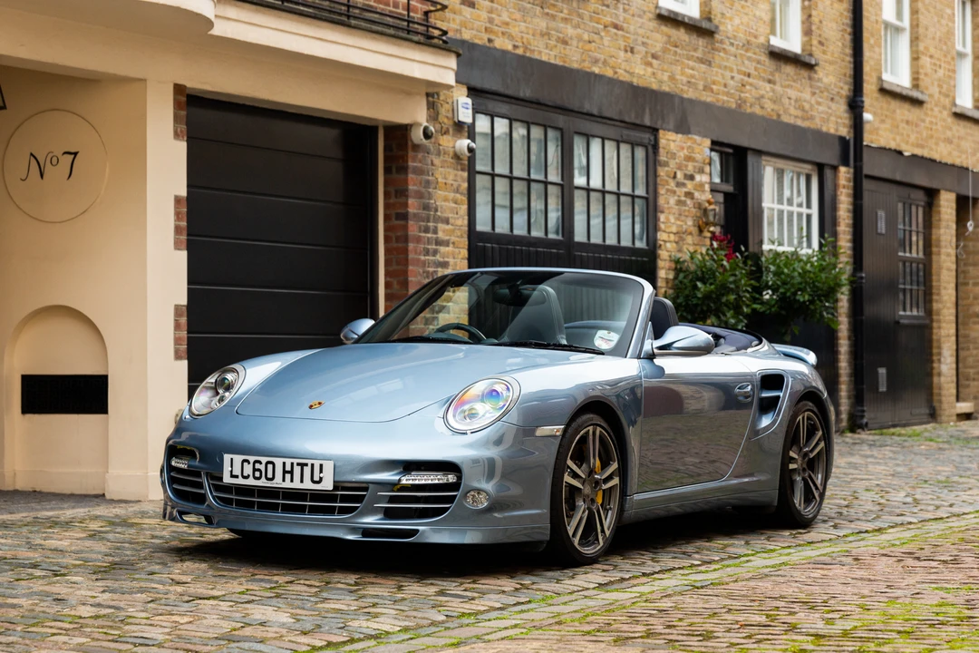 2010 Porsche 997 Carrera - Image 11 of 31