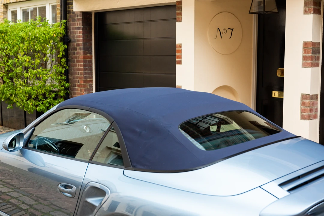 2010 Porsche 997 Carrera - Image 27 of 31
