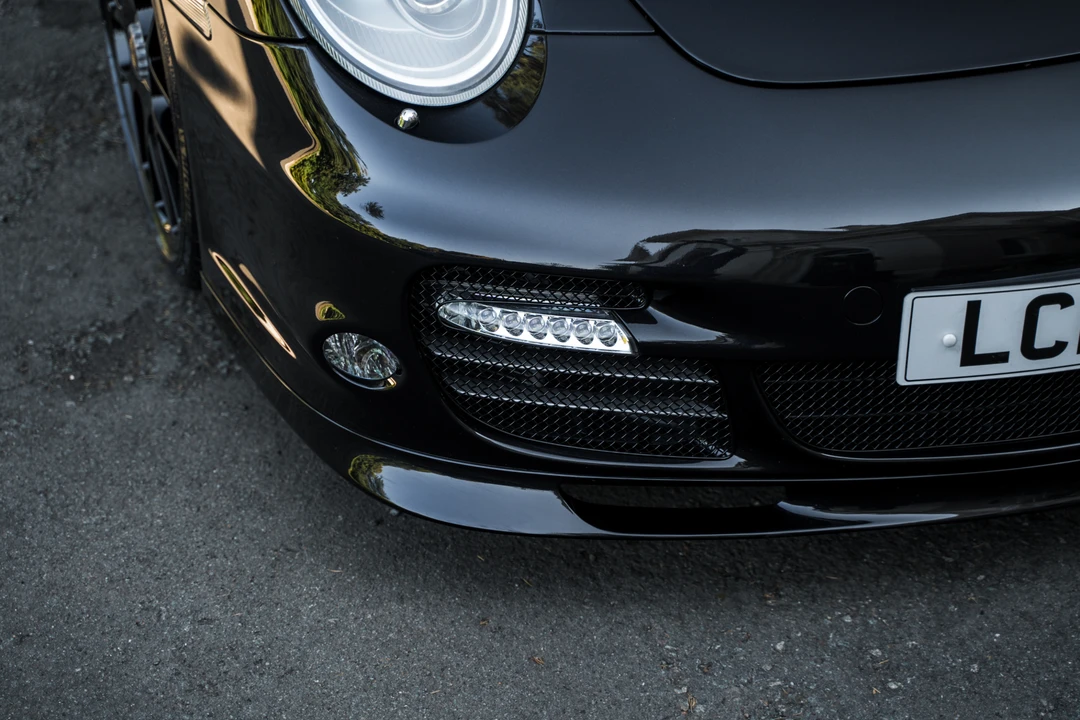 2010 Porsche 997 Turbo - Image 20 of 31