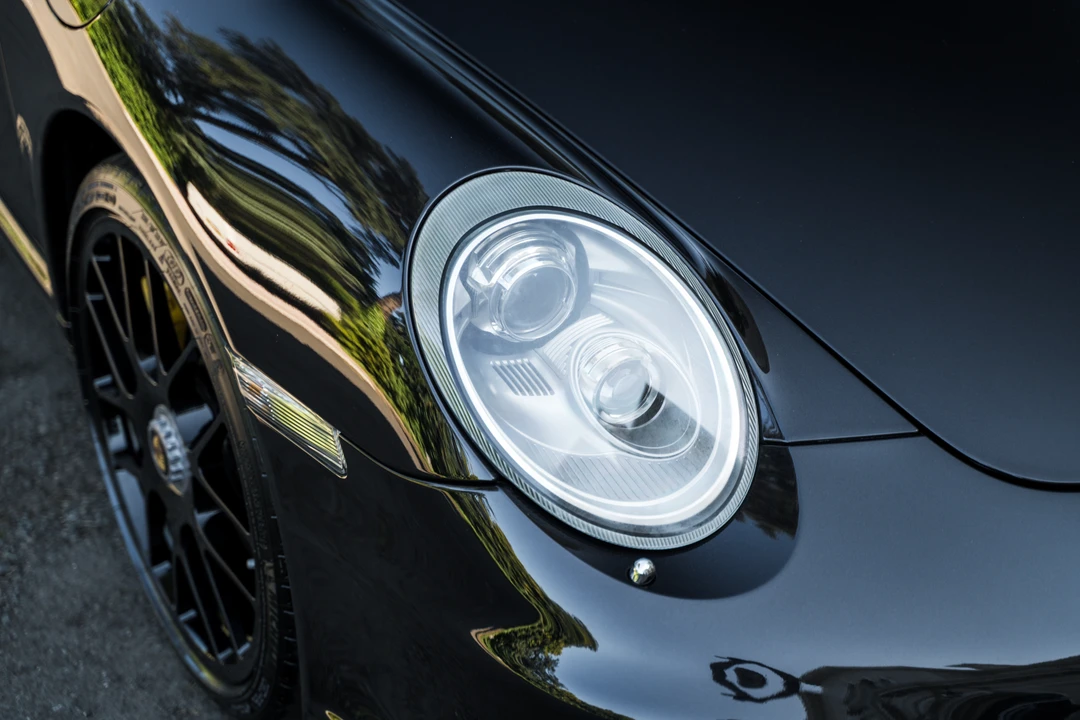 2010 Porsche 997 Turbo - Image 23 of 31