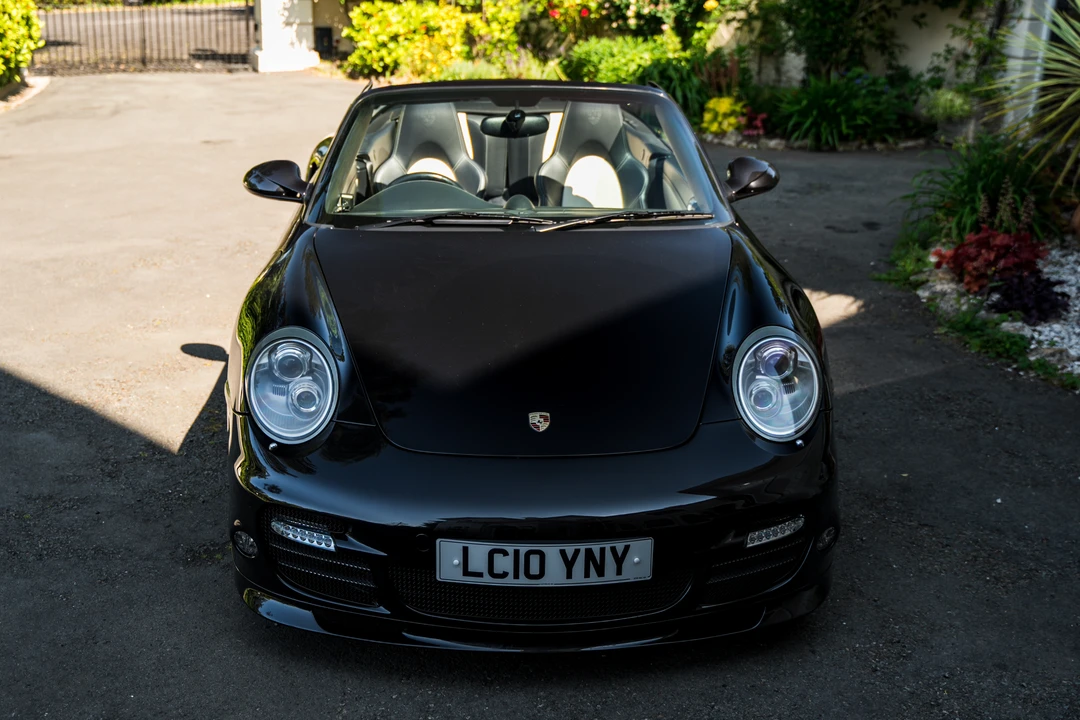 2010 Porsche 997 Turbo - Image 3 of 31