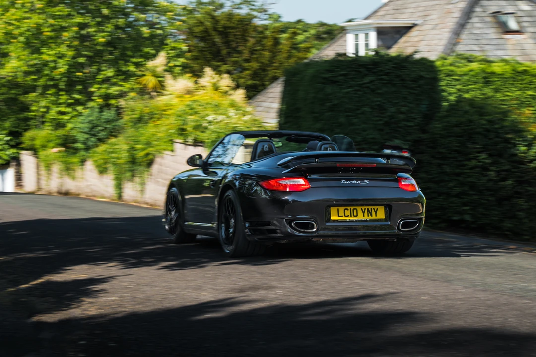 2010 Porsche 997 Turbo - Image 8 of 31