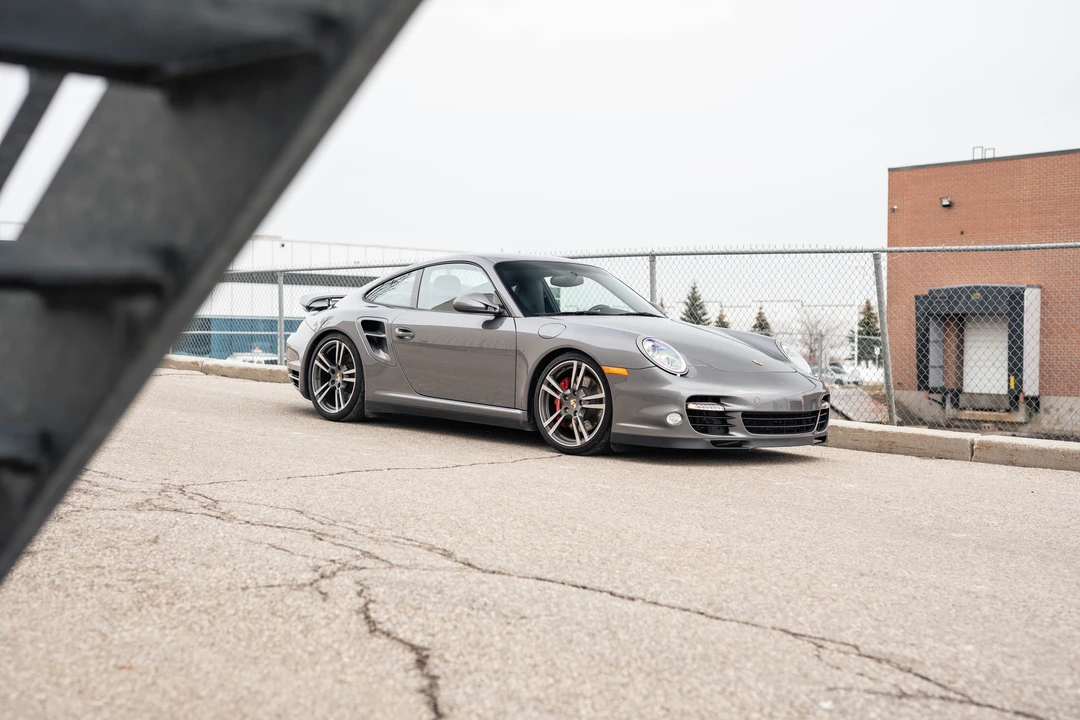 2010 Porsche 997 Carrera - Image 19 of 31