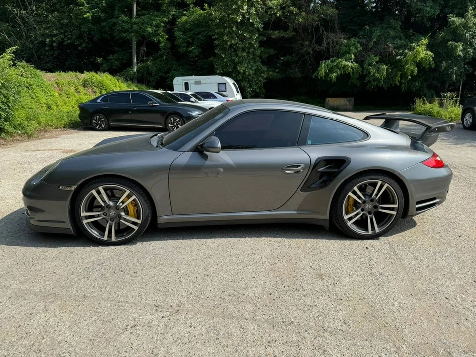 2010 Porsche 997 Carrera - Image 7 of 20
