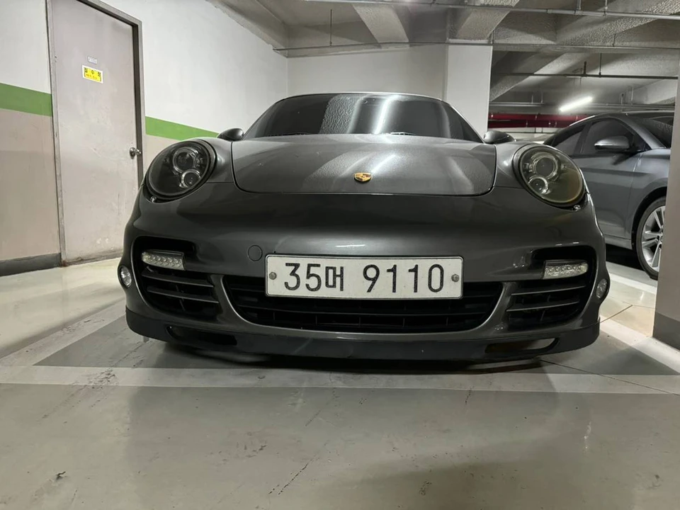 2010 Porsche 997 Carrera - Image 4 of 20