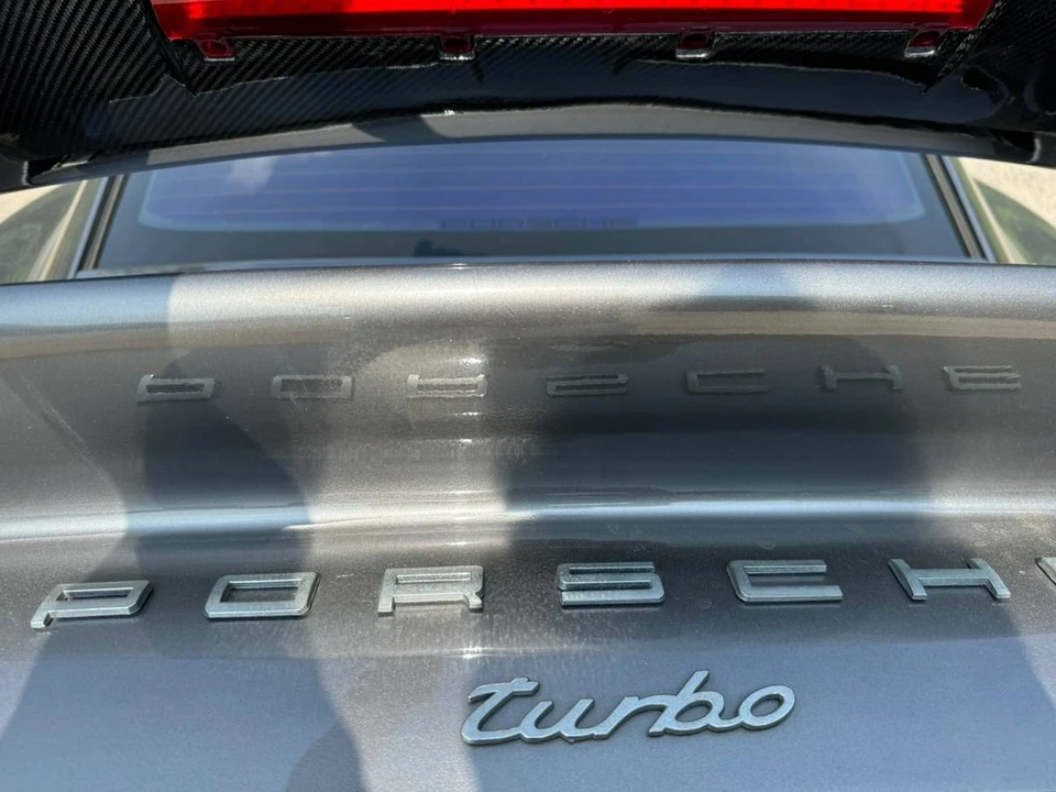 2010 Porsche 997 Carrera - Image 11 of 20