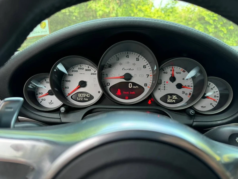 2010 Porsche 997 Carrera - Image 16 of 20