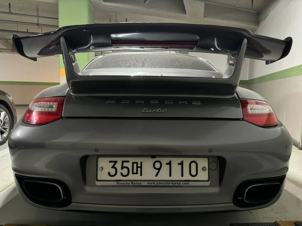 2010 Porsche 997 Carrera - Image 13 of 20