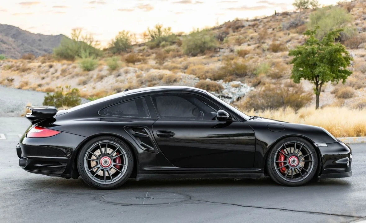 2010 Porsche 997 Turbo - Image 7 of 13