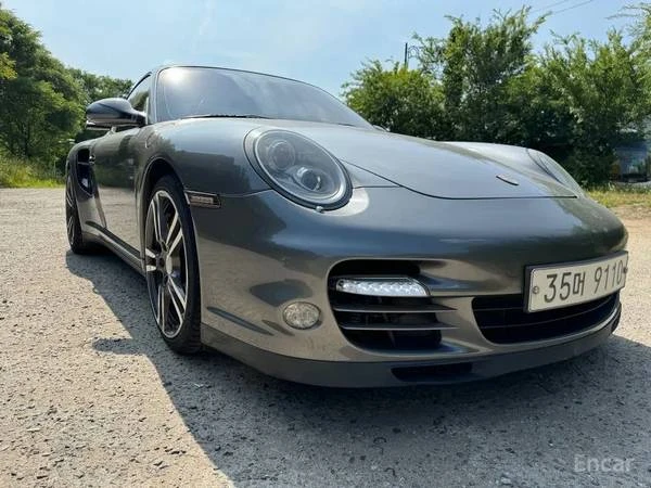 2010 Porsche 997 Turbo - Image 13 of 17