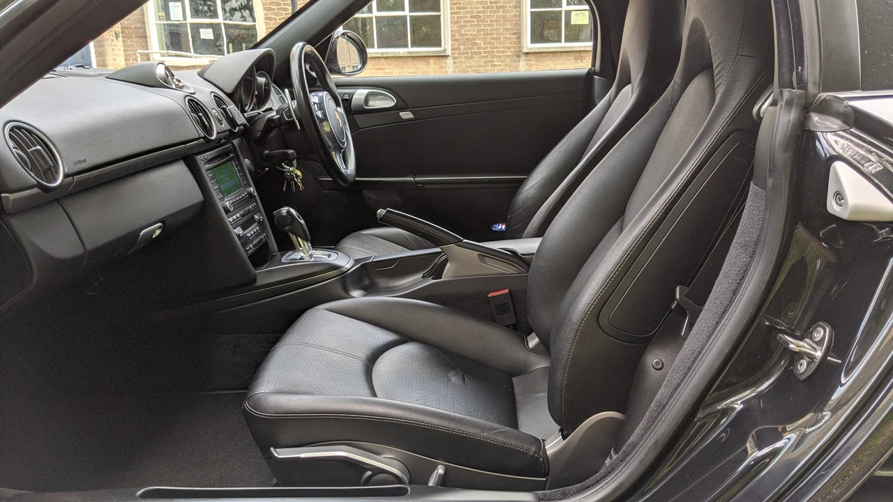 2010 Porsche 987 Boxster - Image 26 of 31