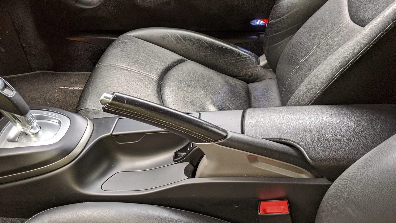 2010 Porsche 987 Boxster - Image 27 of 31