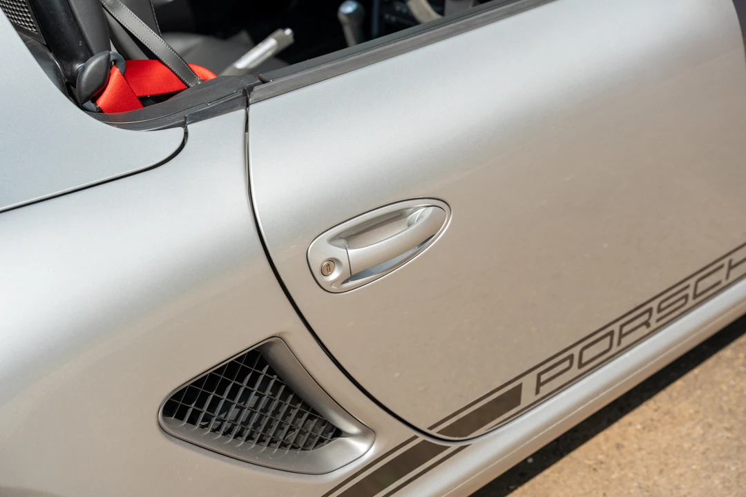 2010 Porsche 987 Boxster Spyder - Image 29 of 31