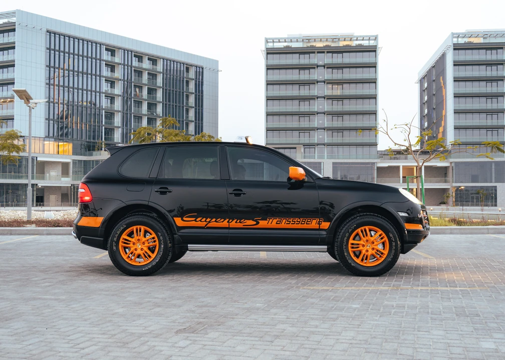 2010 Porsche 955/957 Cayenne S - Image 13 of 31
