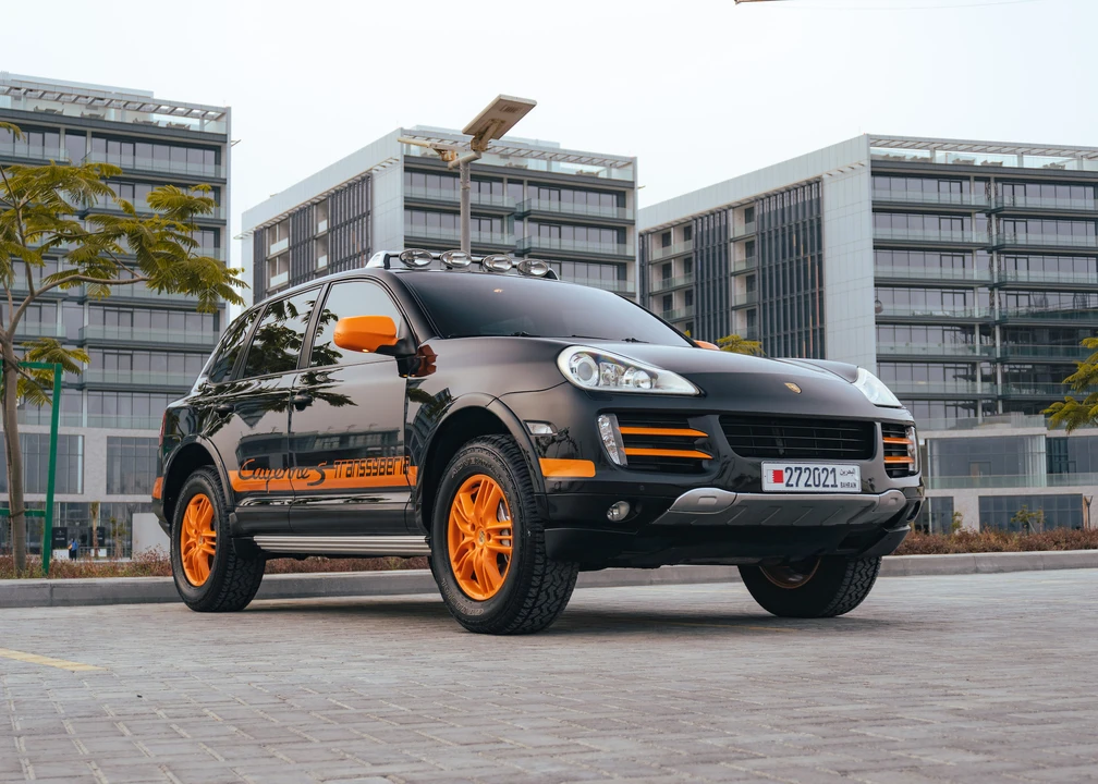 2010 Porsche 955/957 Cayenne S - Image 10 of 31