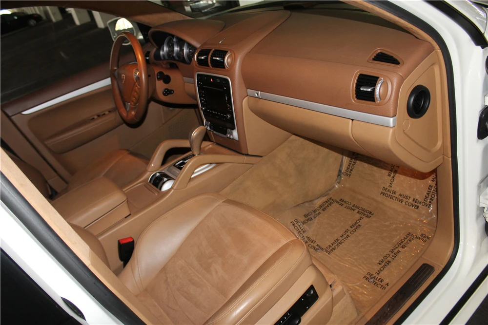 2010 Porsche 955/957 Cayenne - Image 4 of 5