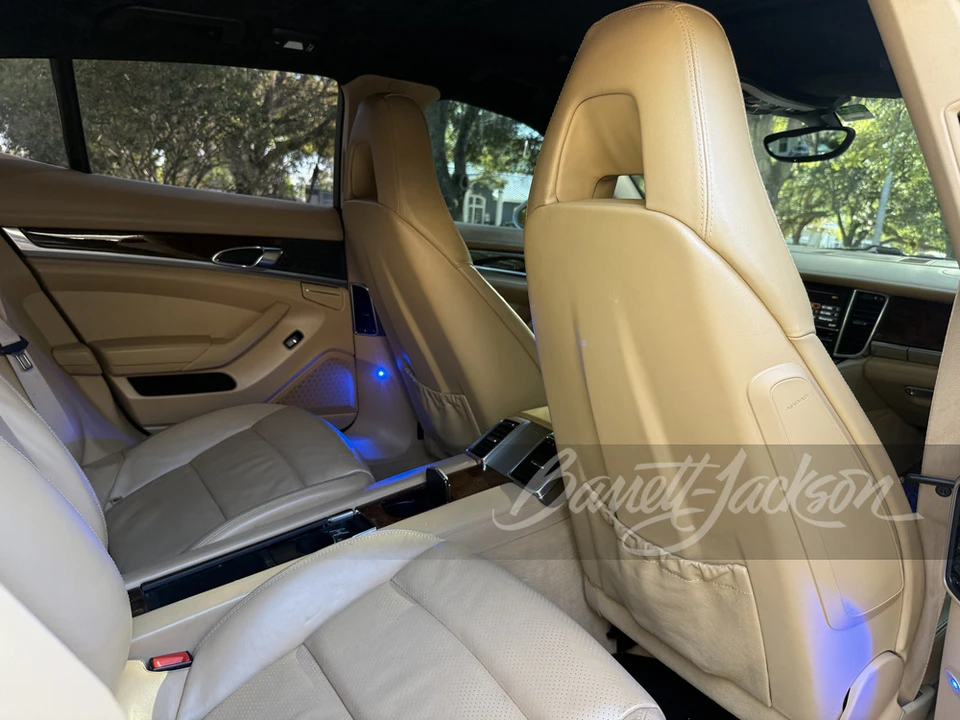 2010 Porsche 970 Panamera S - Image 9 of 29