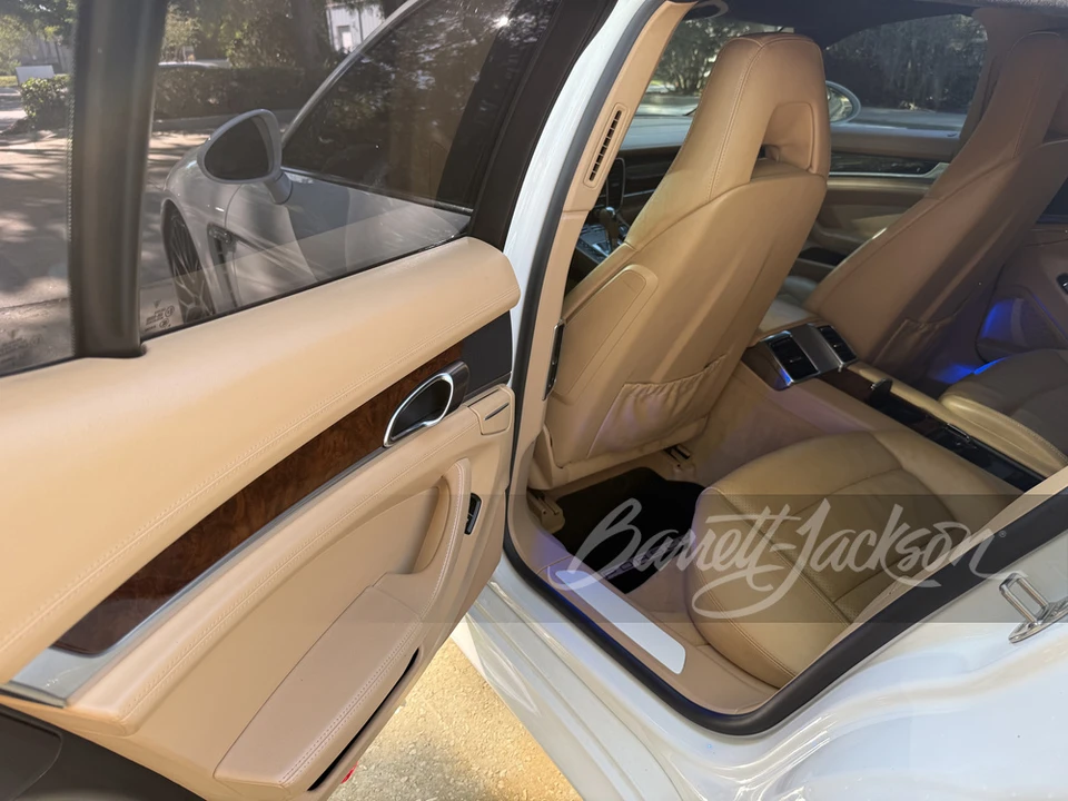2010 Porsche 970 Panamera S - Image 25 of 29