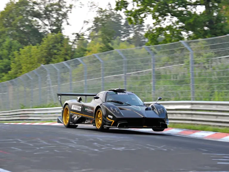 2010 Pagani Zonda - Image 19 of 19