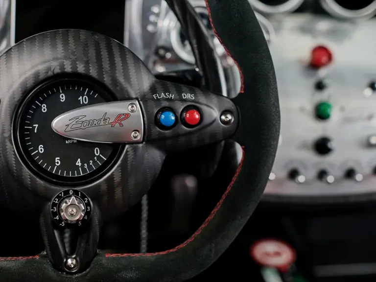 2010 Pagani Zonda - Image 16 of 31