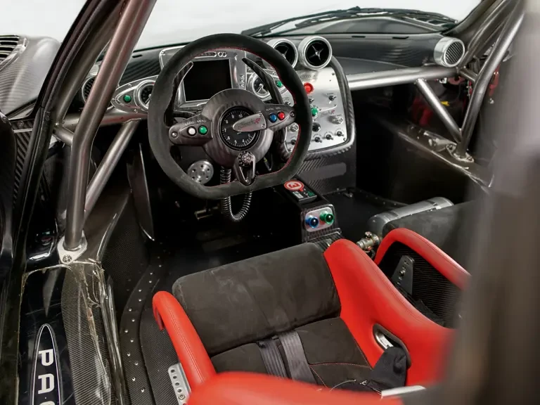 2010 Pagani Zonda - Image 13 of 31