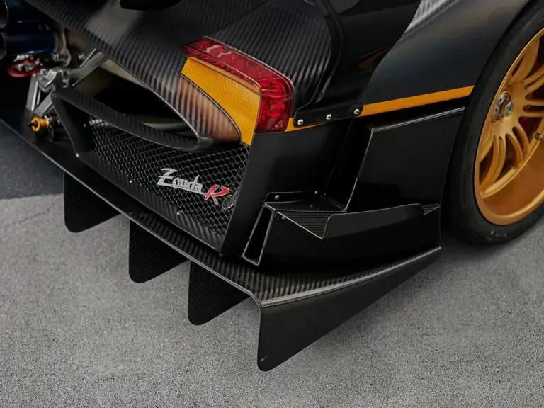 2010 Pagani Zonda - Image 12 of 31