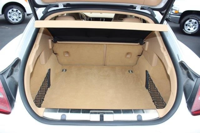 2010 Porsche 970 Panamera 4S - Image 7 of 17