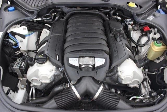 2010 Porsche 970 Panamera 4S - Image 11 of 17