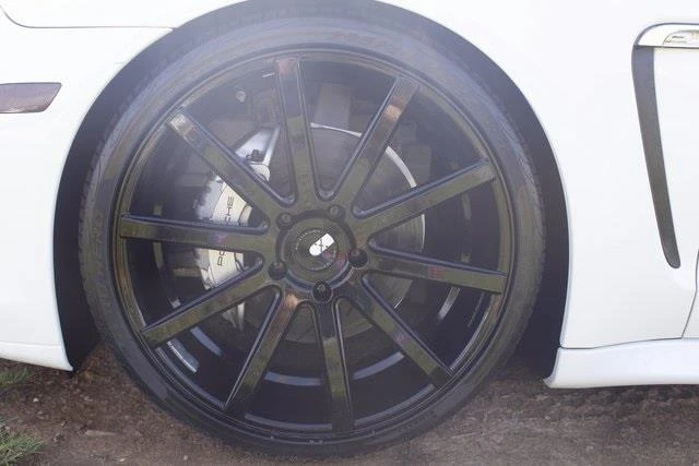 2010 Porsche 970 Panamera 4S - Image 10 of 17