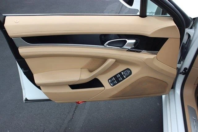 2010 Porsche 970 Panamera 4S - Image 13 of 17