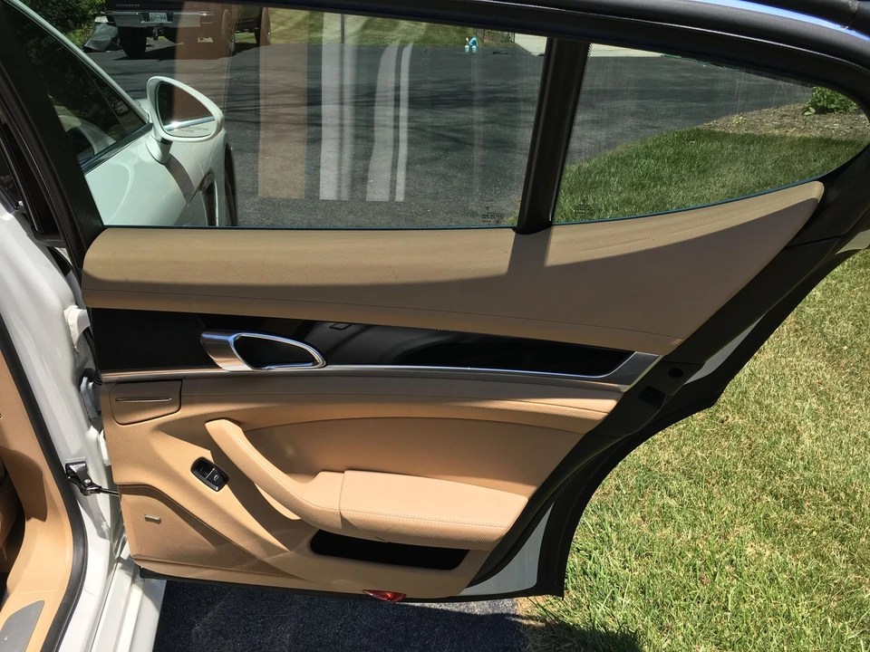 2010 Porsche 970 Panamera 4S - Image 16 of 28