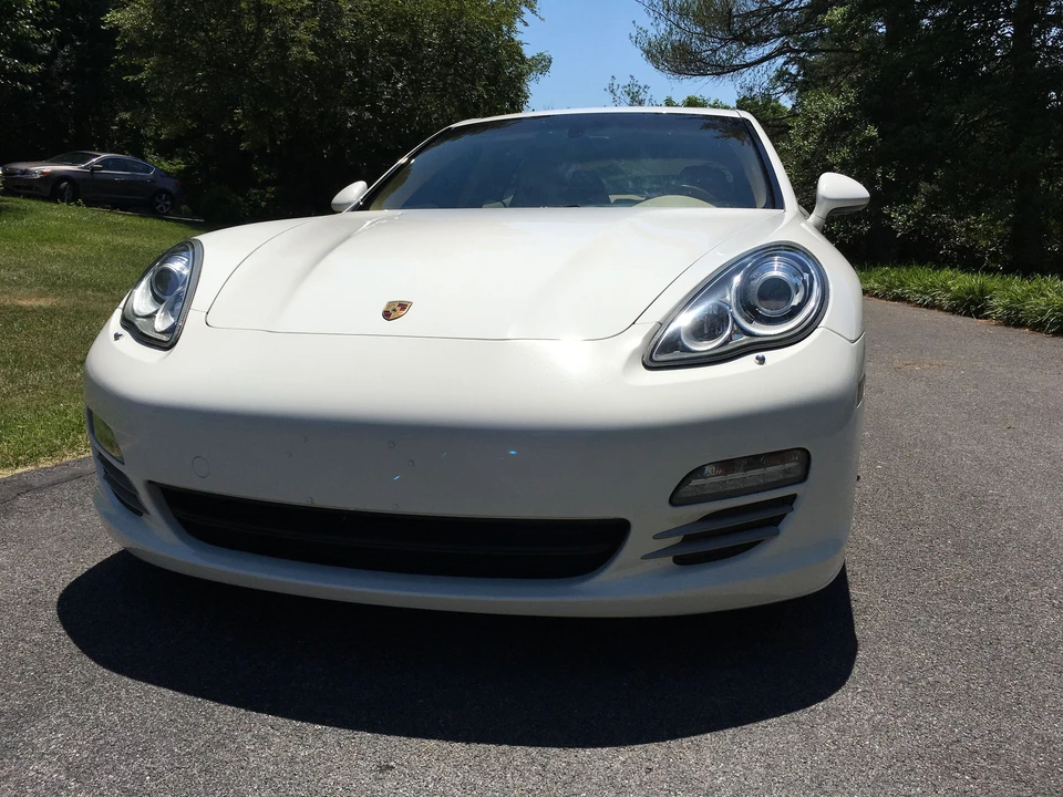 2010 Porsche 970 Panamera 4S - Image 2 of 28