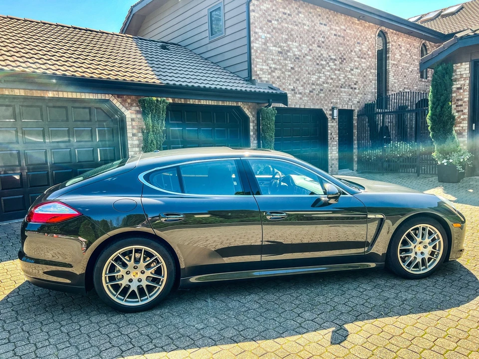 2010 Porsche 970 Panamera S - Image 2 of 31