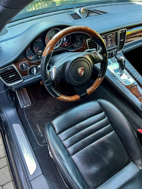 2010 Porsche 970 Panamera S - Image 7 of 31
