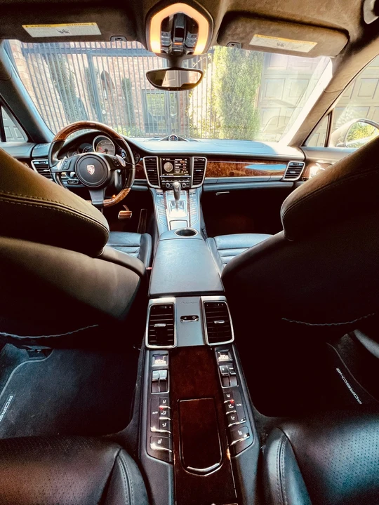 2010 Porsche 970 Panamera S - Image 14 of 31