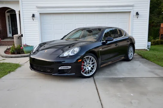2010 Porsche Panamera Turbo