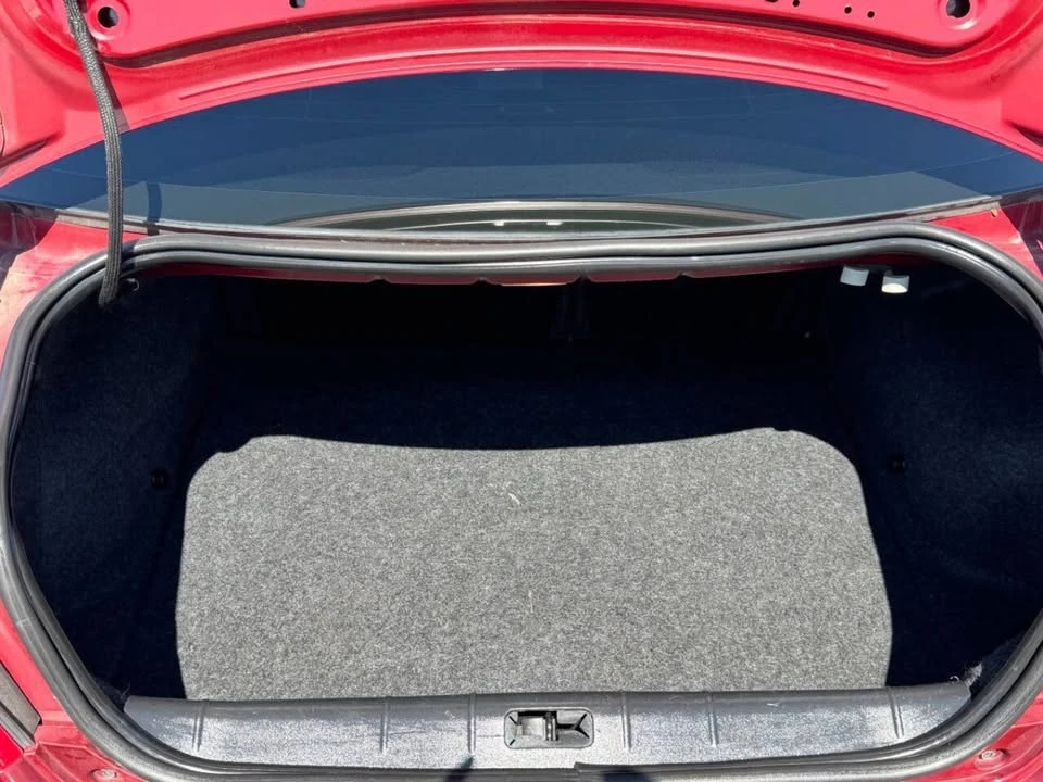 2010 Pontiac G6 - Image 14 of 20