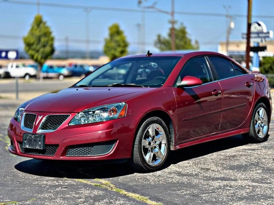 2010 Pontiac G6 - Image 2 of 20