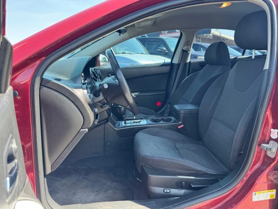 2010 Pontiac G6 - Image 11 of 20