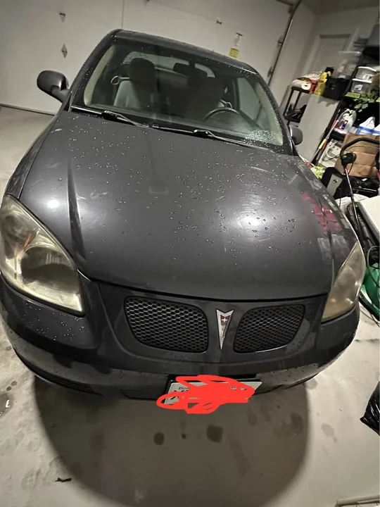 2010 Pontiac G5 - Image 3 of 12