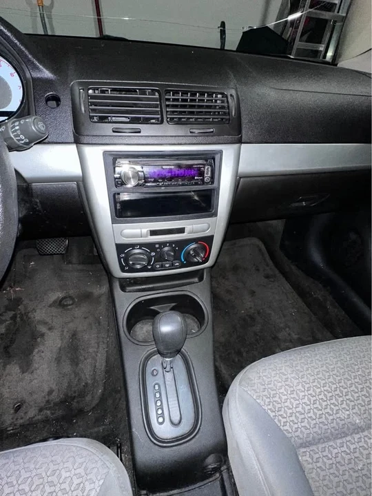 2010 Pontiac G5 - Image 4 of 12