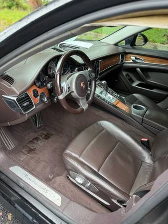2010 Porsche 970 Panamera 4S - Image 9 of 17
