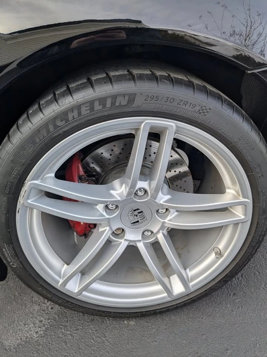 2010 Porsche 997 Carrera - Image 16 of 16