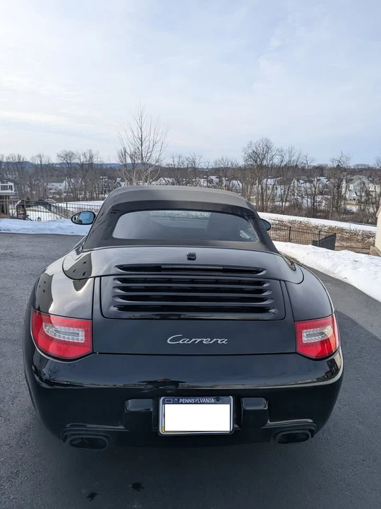 2010 Porsche 997 Carrera - Image 5 of 16