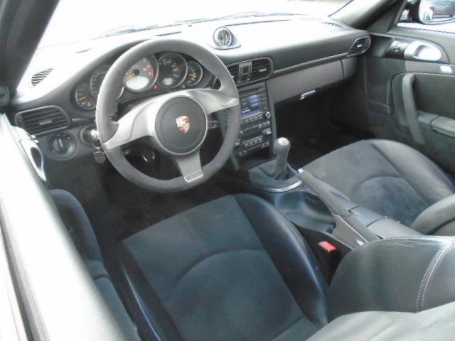 2010 Porsche 997 Carrera - Image 12 of 15
