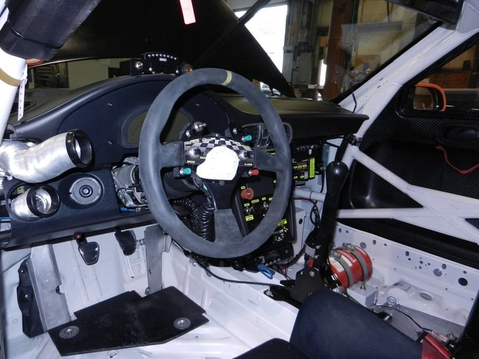 2010 Porsche 997 GT3 - Image 6 of 6